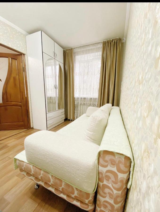 Apartments Ahmetova 4 21 Almaty Eksteriør billede