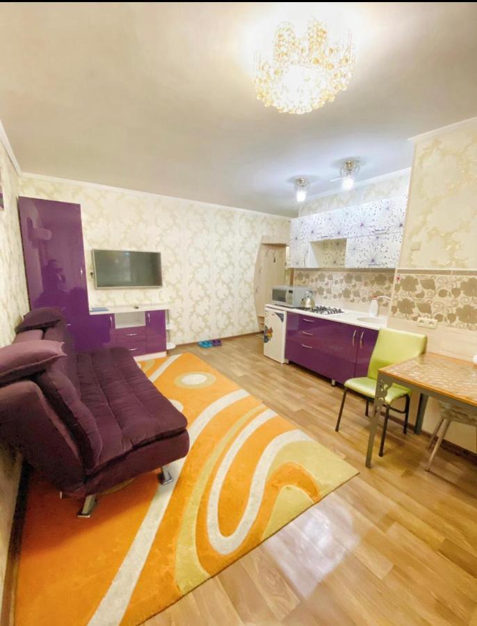 Apartments Ahmetova 4 21 Almaty Eksteriør billede