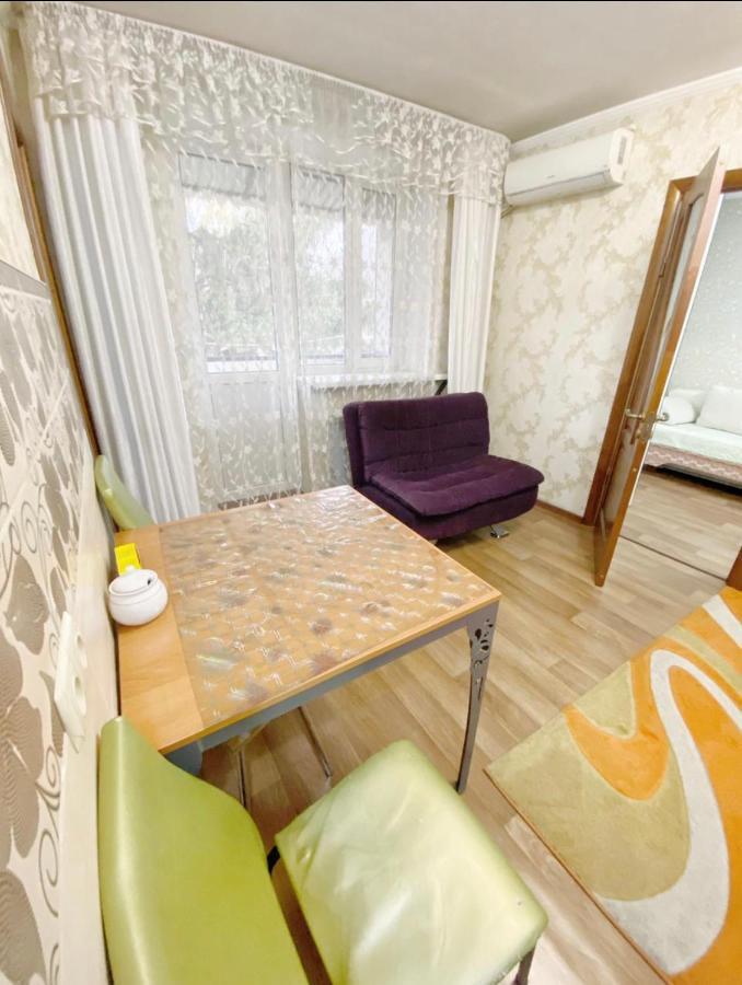 Apartments Ahmetova 4 21 Almaty Eksteriør billede